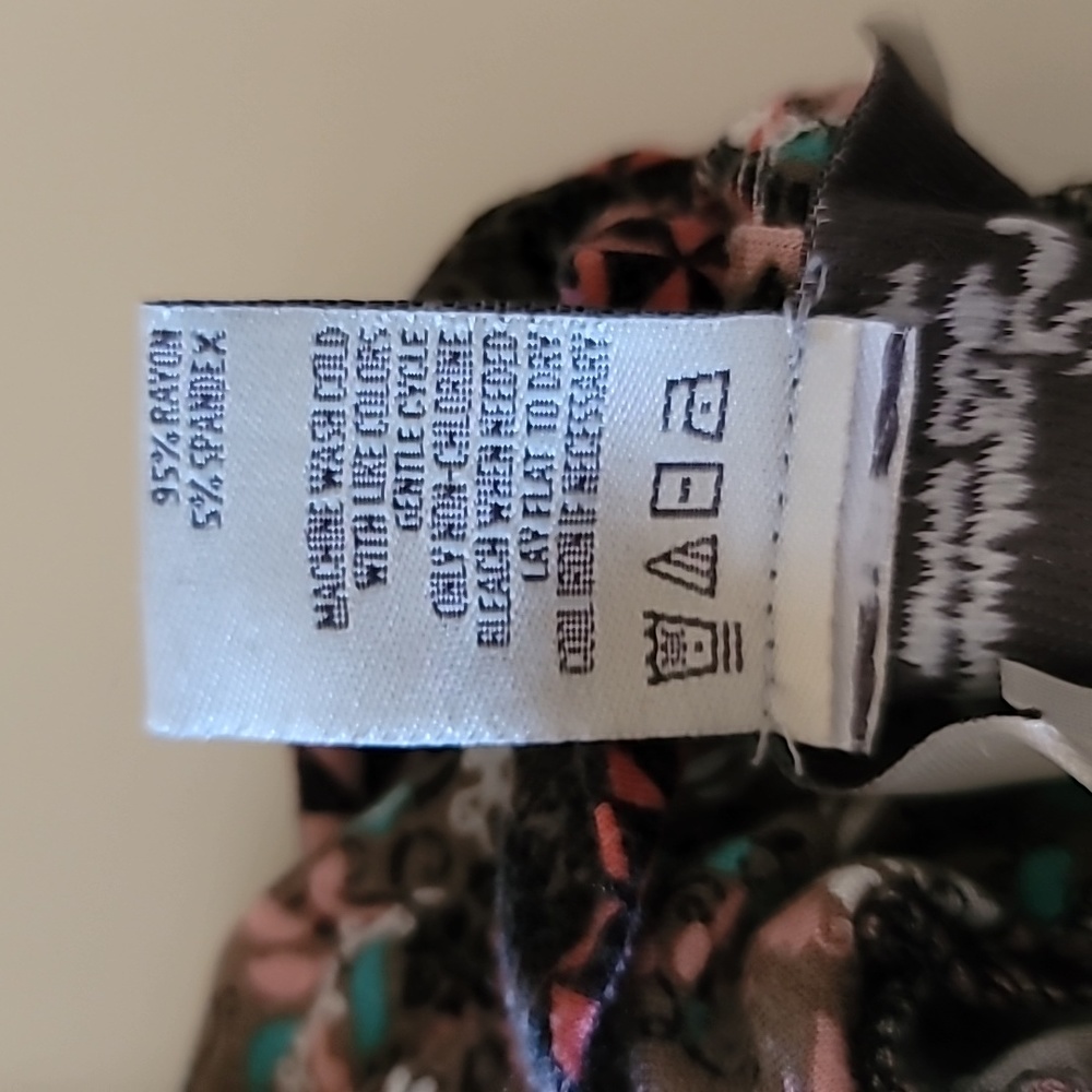 American Rag Patterned Maxi Skirt Size small - Picture 6 of 6